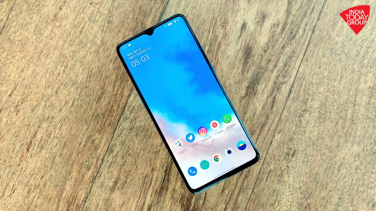 OnePlus could show its 120Hz refresh rate display on January 13, could give a preview of OnePlus 8 series