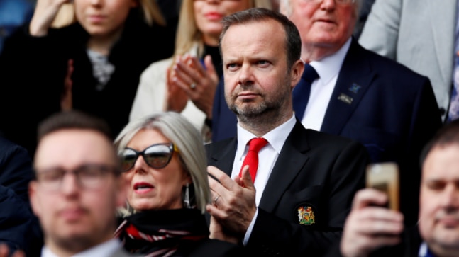 Manchester United fans attack house of vice-chairman Ed Woodward with flares