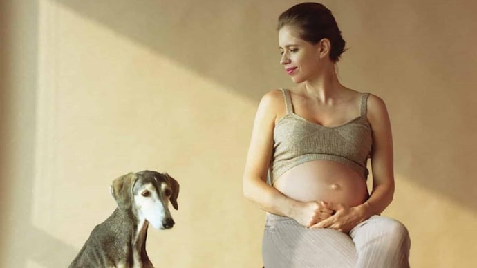 Pregnant Kalki Koechlin reveals love for her Greek Doggess Kiara in newest  Instagram post - India Today
