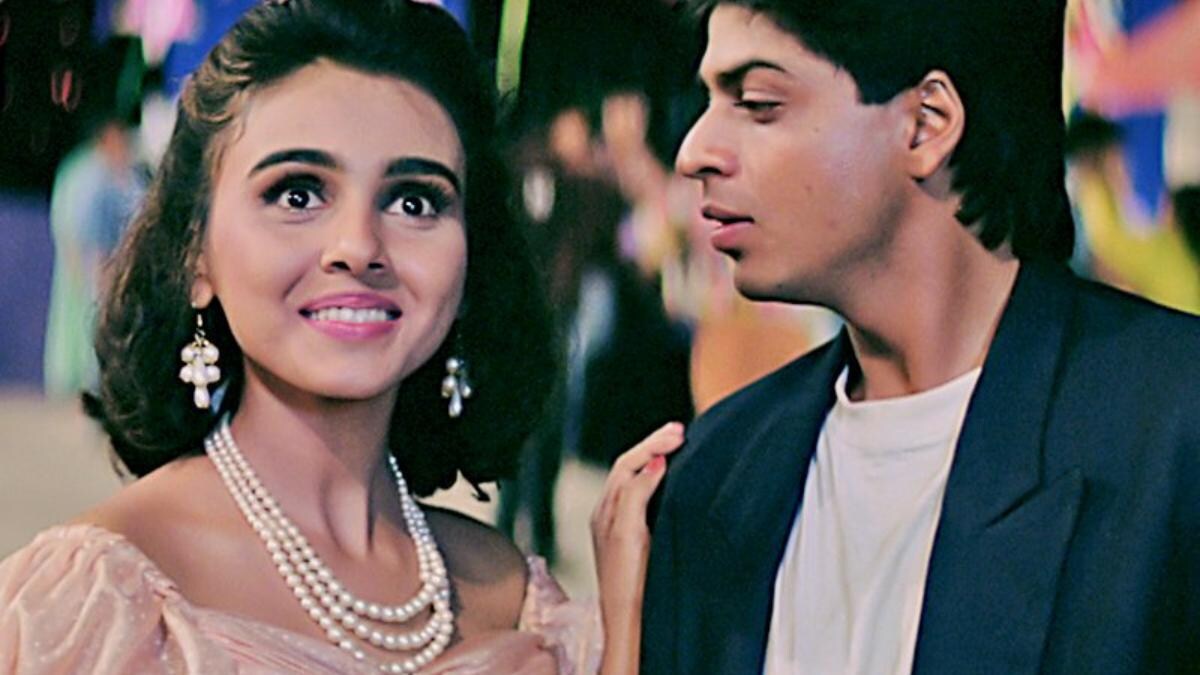 26 Years Of Kabhi Haan Kabhi Naa Shah Rukh Khan And Suchitra Krishnamoorthi Reunite In Viral Pic Movies News