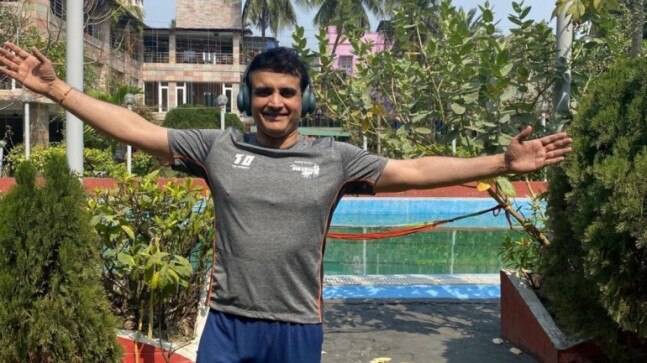 Can't remember when I was free last: Sourav Ganguly enjoys idle time amidst coronavirus shutdown thumbnail