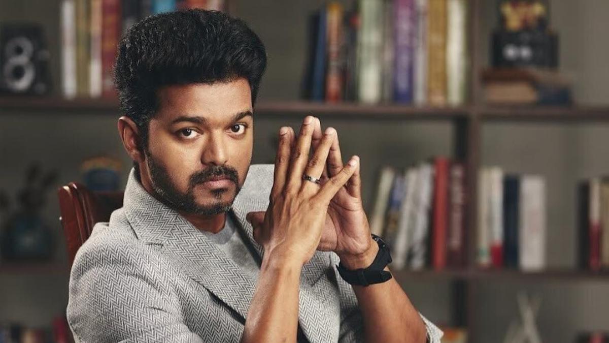 I-T report reveals Vijay's salary: Sarkar actor received Rs 50 crore for Bigil and Rs 80 crore for Master