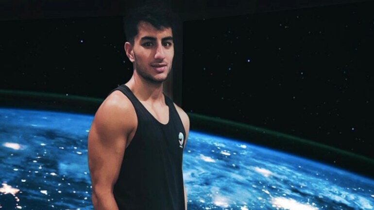 Ibrahim Ali Khan S Latest Pic Is All About Escaping From