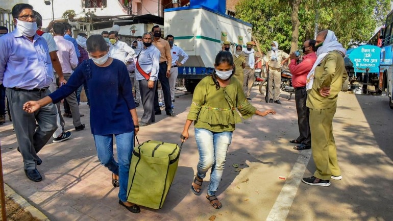 Haryana govt sends 31 buses to bring back students stuck in Kota ...