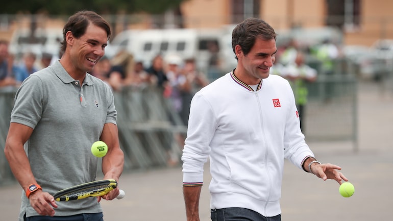 Why Do You Have To Play With Left Hand When You Are Right Handed Roger Federer Asks Rafael Nadal Sports News