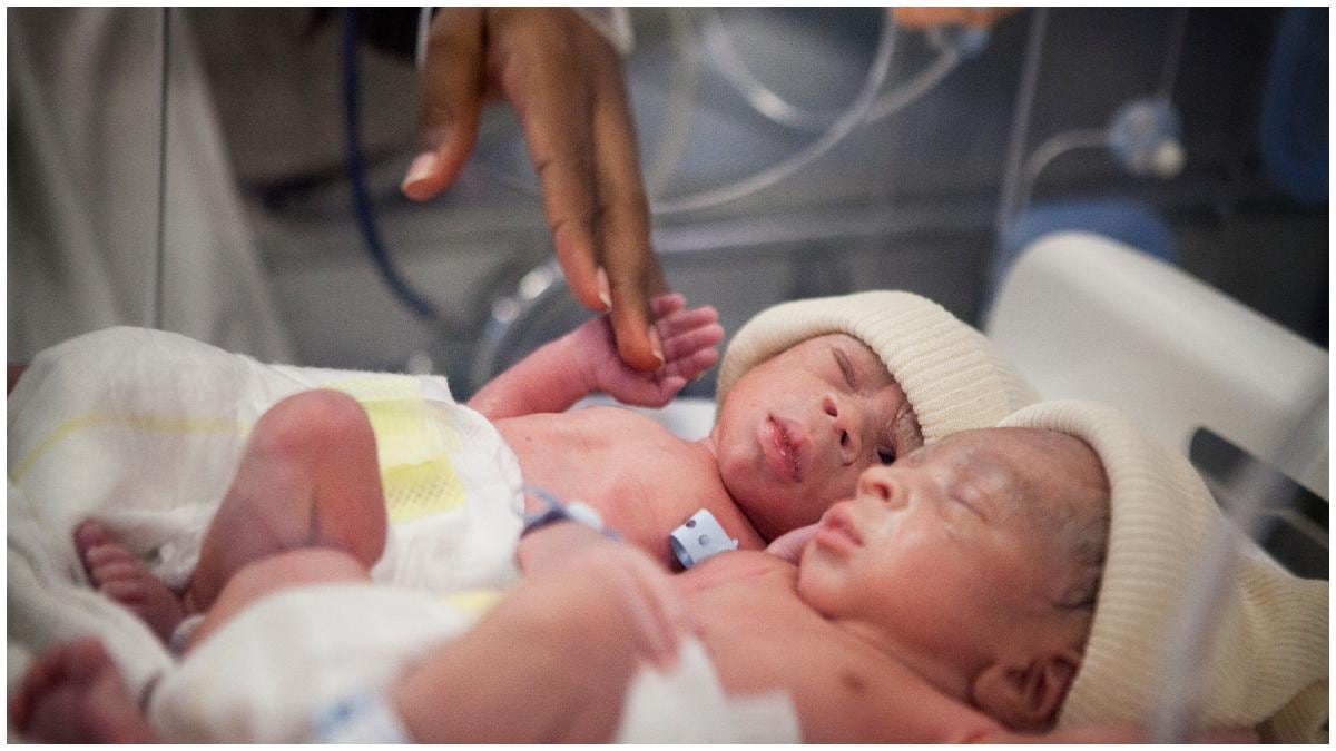 Corona And Covid Raipur Couple Names Newborn Twins Born During Lockdown Trending News News Corona And Covid Raipur Couple Names Newborn Twins Born During Lockdown Trending News News