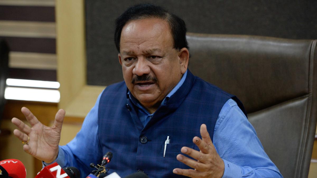 Movement of migrant labour poses no risk, never came in contact with Covid-19 carriers: Harsh Vardhan