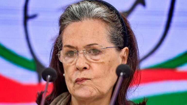 Team Rahul and old brigade spar during Congress meet - India News