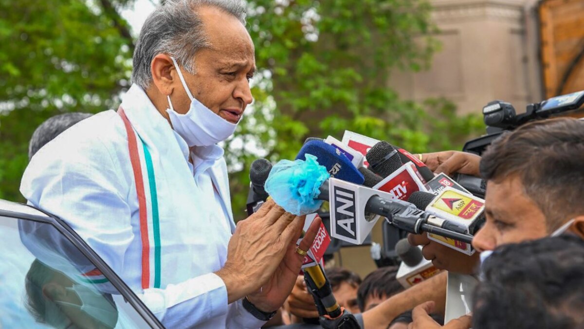 Rajasthan Ashok Gehlot to hold meet on Tuesday, will reply to
