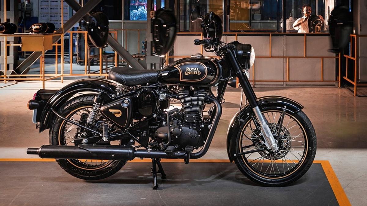Royal enfield classic 500 dark 2025