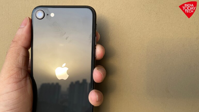 Flipkart Big Saving Days Sale Deals On Iphone Xr Iphone Se Moto Razr And Others Technology News Flipkart Big Saving Days Sale Deals On Iphone Xr Iphone Se Moto Razr And Others Technology News