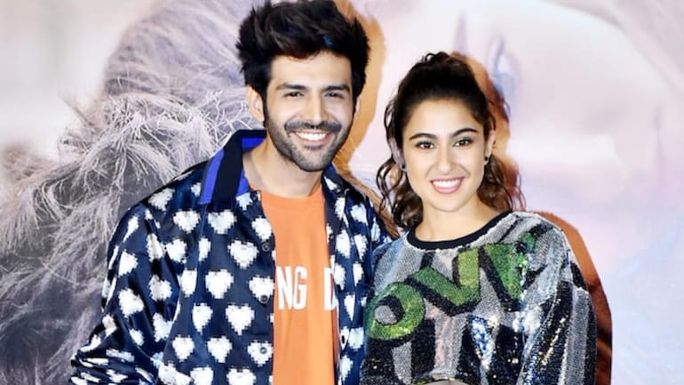 Love Aaj Kal co-stars Sara Ali Khan and Kartik Aaryan unfollow each other on Instagram - Movies News