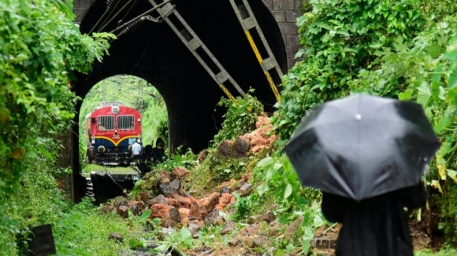 Rains continue to lash Kerala, landslide toll touches 43 