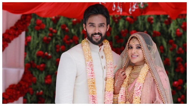 Bigg Boss Tamil Season 1 Winner Arav Nafeez Gets Married To Actress Raahei See Viral Pics Movies News