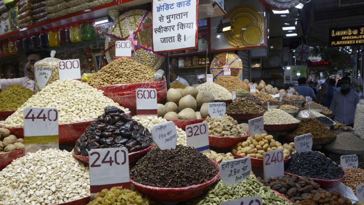 Why inflation is rising despite a fall in consumption - India Today Insight News