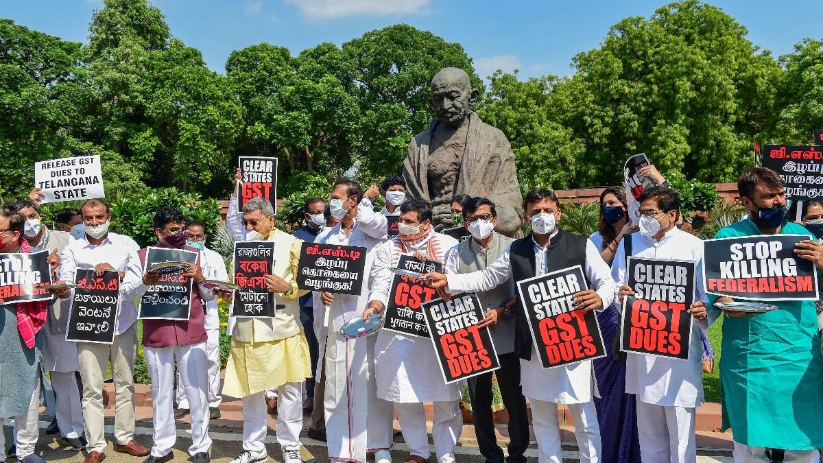 Opposition leaders bang 'thalis' in protest against Centre over GST dues, Congress left out - India News