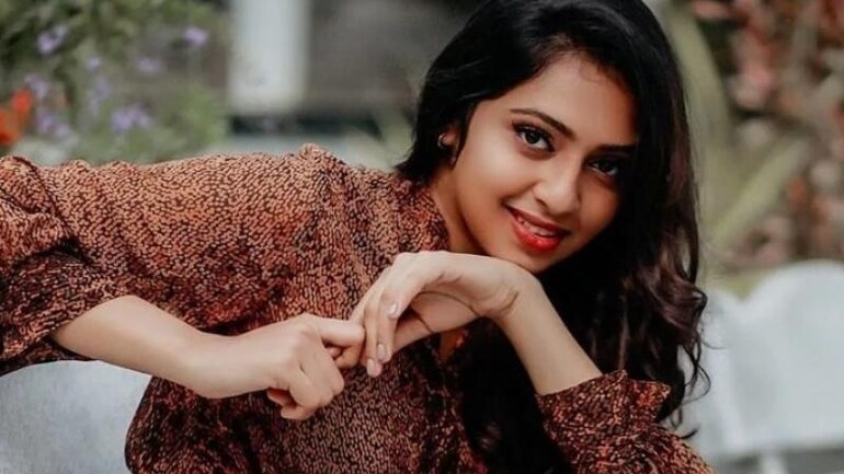Lakshmi Menon Denies Participating In Bigg Boss Tamil Season 4 Don T Want To Wash Plates Of Others Television News
