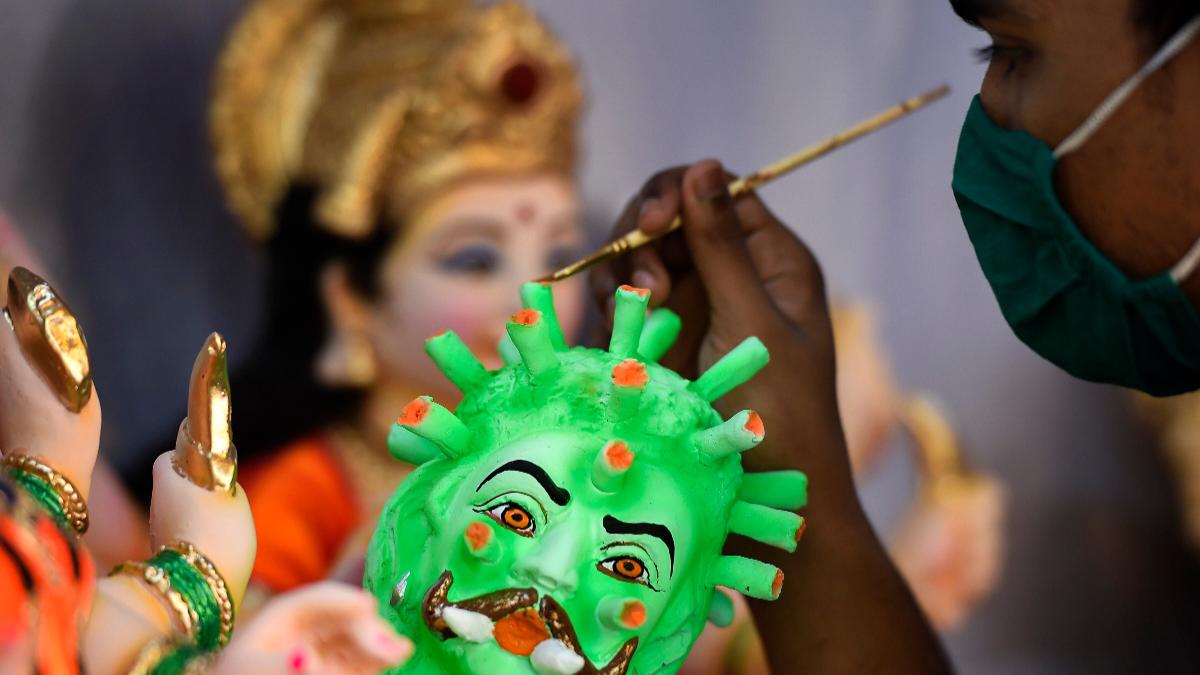 No pandals, no processions, no fairs: Durga Puja to be a low-key affair in UP this year No pandals, no processions, no fairs: Durga Puja to be a low-key affair in UP this year