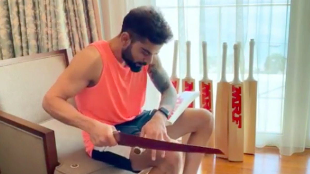 IPL 2020: Virat Kohli 'loves taking care of his bats', impressed Hardik Pandya wants RCB captain's help 