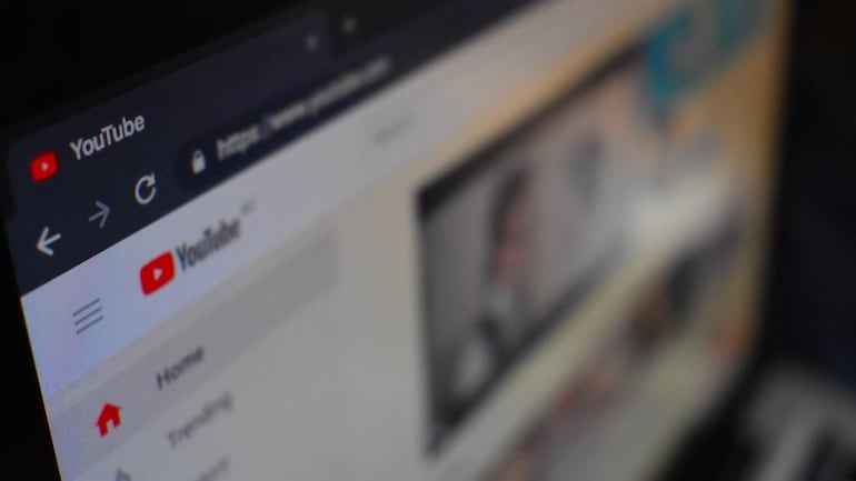 How to purchase movies & TV shows on YouTube using an Android ...