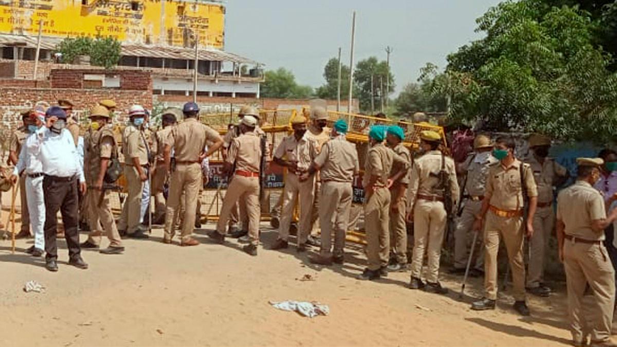 Hathras case: Victim's family to appear before Allahabad HC on Monday amid tight security