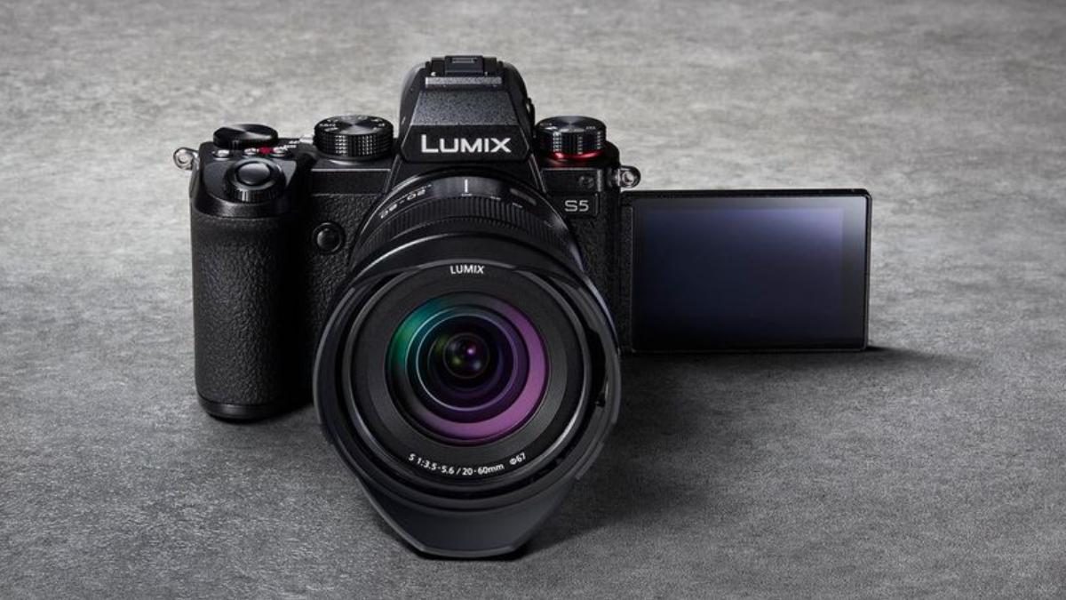 lumix camera s5