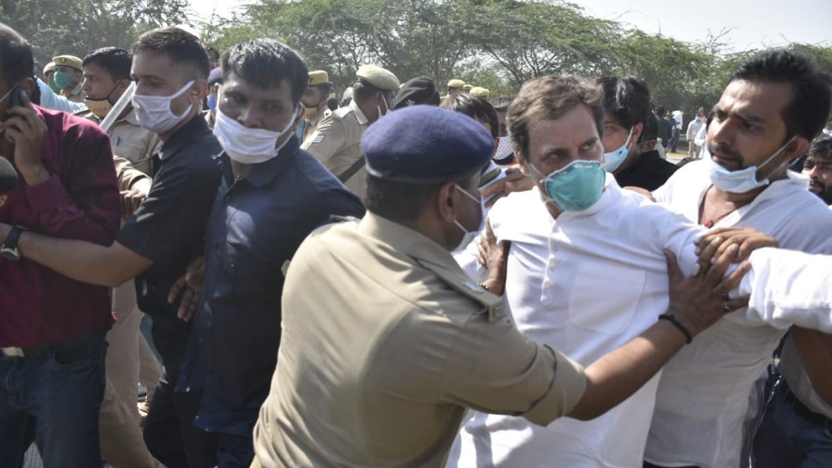 Congress threatens to move court if Hathras family remains confined, Rahul Gandhi to attempt another visit