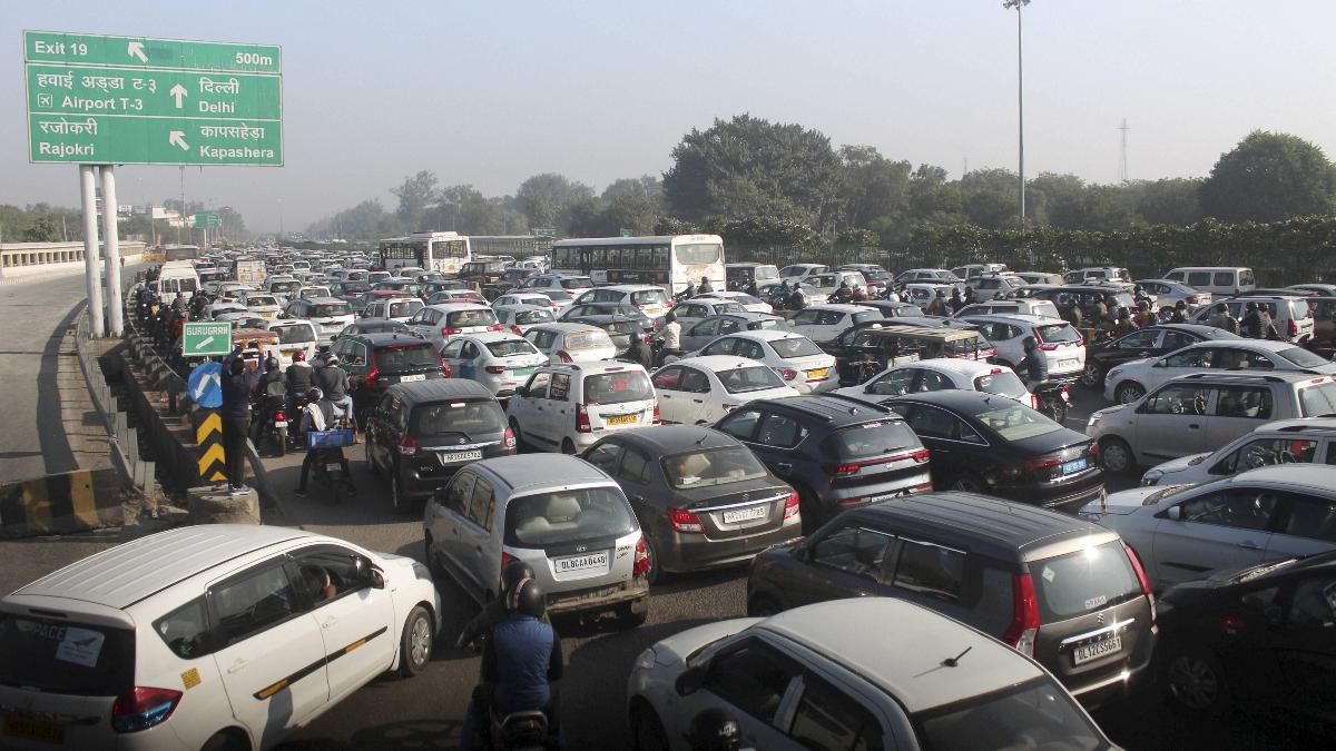 Farmers' protest: Avoid these roads in Delhi to skip traffic snarls on Saturday 