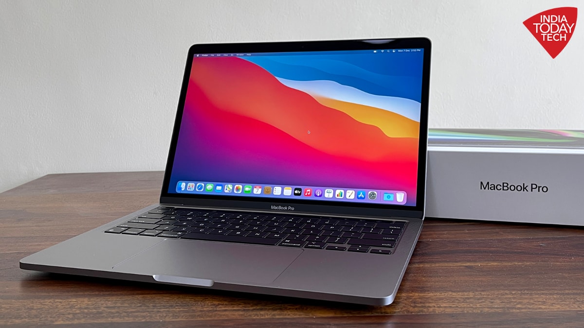 Apple MacBook Pro M1 13-inch review: Apple M1 silicon gives it wings Apple MacBook Pro M1 13-inch review: Apple M1 silicon gives it wings