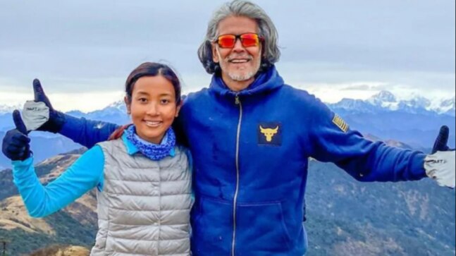 Ankita Konwar nails Chakrasana at 10,000ft in new post. Milind Soman celebrates - Vimarsana News