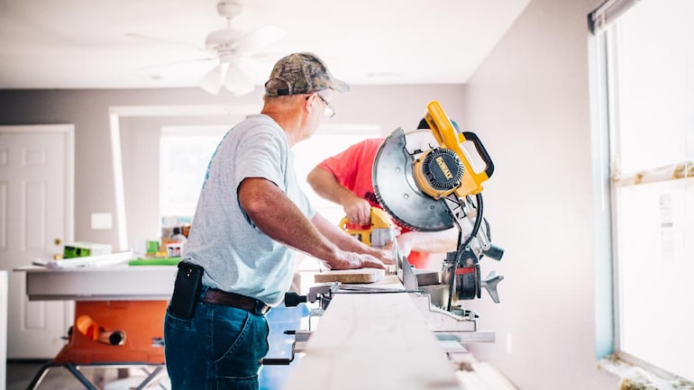 3 steps to make a promising career in the furniture industry
