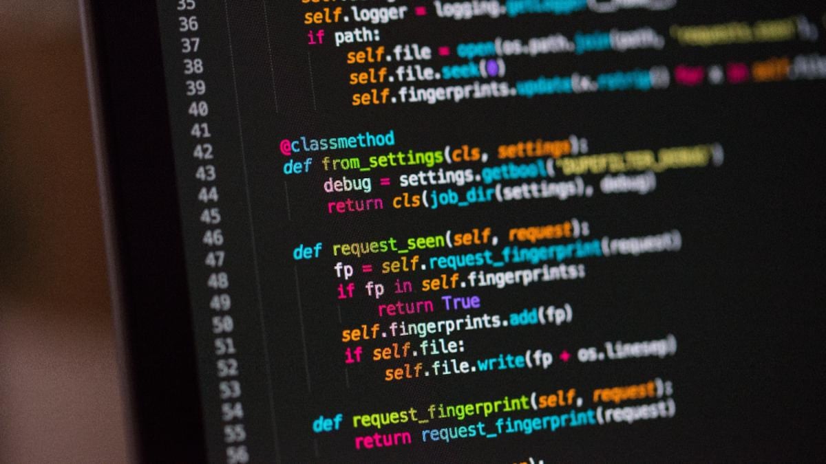Tips To Learn Coding For Beginners Of All Ages: A Complete Guide For You To Start  Coding Now - Education Today News