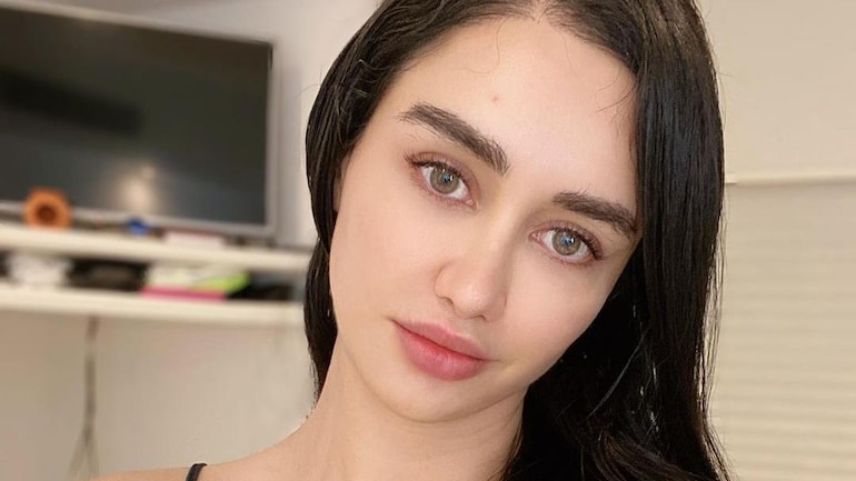 mexican influencer joselyn cano 29