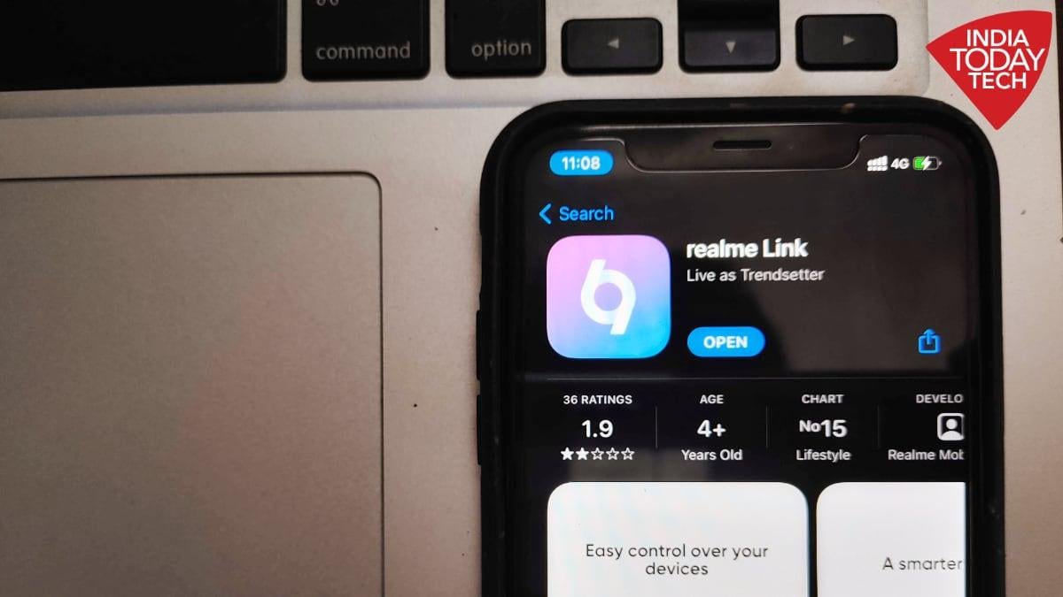Now pair Realme Watch Buds more accessories using Realme Link on