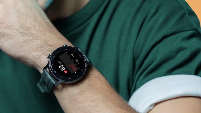 Realme Watch S goes on first sale today on Flipkart Price offers