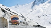Srinagar-Leh Highway, Heavy snowfall, BRO, Zojila Pass, Route between Kashmir and Ladakh, ongoing border dispute, snow clearance, Srinagar-Leh highway reopened