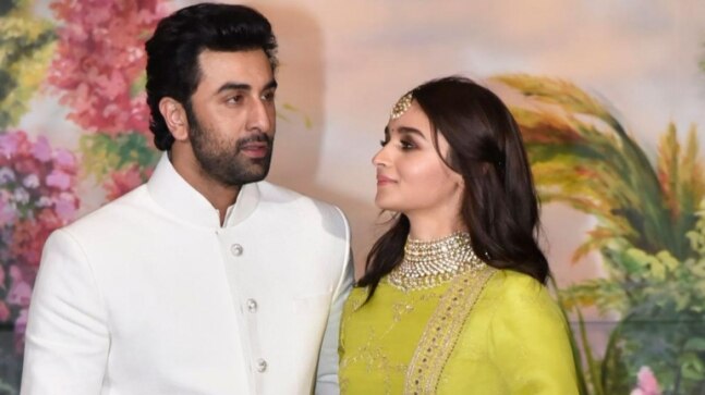 When Alia Bhatt first met Ranbir Kapoor, she was 11. Here's what she said - Vimarsana News