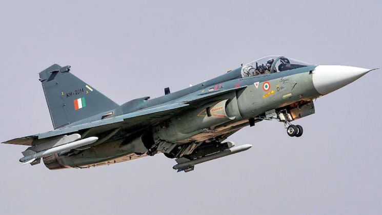 Govt formally seals Rs 48,000 crore deal to procure 83 Tejas LCA from HAL