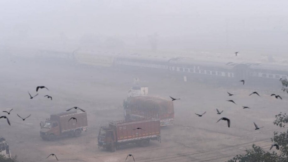 Air quality deteriorates sharply Delhi’s Bawana industrial area India