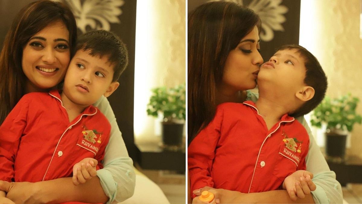 Shweta Tiwari in adorable pictures with son Reyansh, ICYMI - India Today