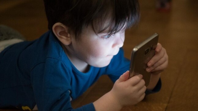How to limit screen time for kids and keep them engaged throughout the day - Vimarsana News