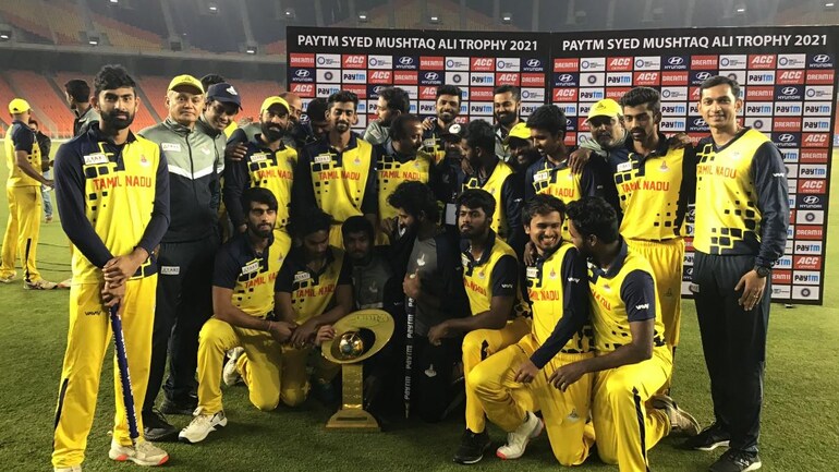 Watch: Dinesh Karthik-led Tamil Nadu players dance to Master's Vaathi Coming after Syed Mushtaq Ali Trophy win - Sports News