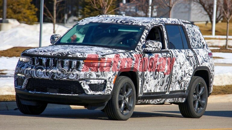 2022 Jeep Grand Cherokee 2 Row Spotted Testing On Public Roads Auto News 2022 Jeep Grand Cherokee Laredo Review