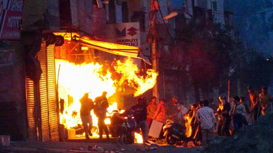 Delhi Riots Hc Grants Bail To 4 Men Questions Testimony Of Cops India News