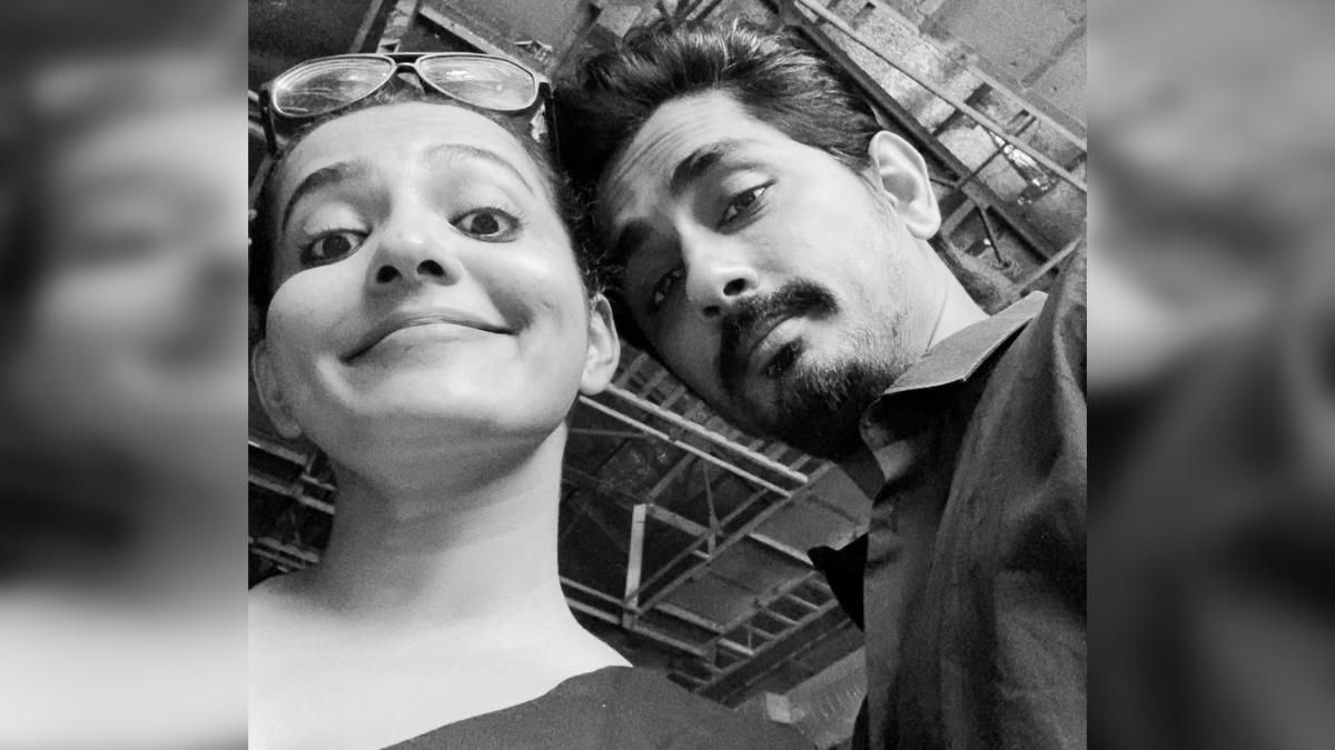 Parvathy shoots for Netflix's Navarasa with Siddharth, calls him ...