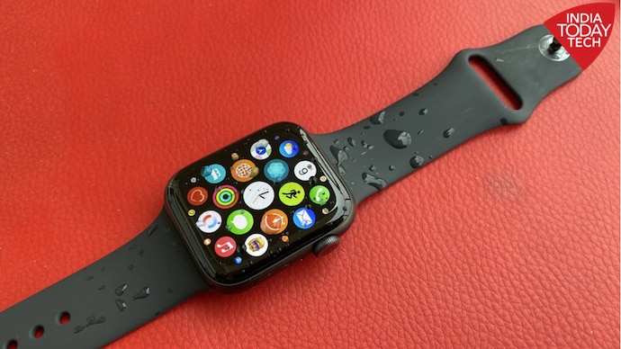 Apple watch series 4 top frozen