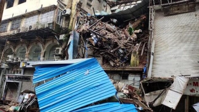 1 dead, 3 feared trapped as retaining wall collapses in Andhra Pradesh's Vijayawada - Vimarsana News