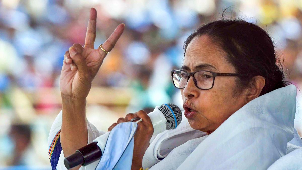 PM Modi's Bangladesh visit violates poll code, says Mamata Banerjee