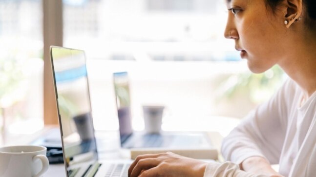 85% of women in India missed out on raise, promotion because of their gender: LinkedIn study - Vimarsana News