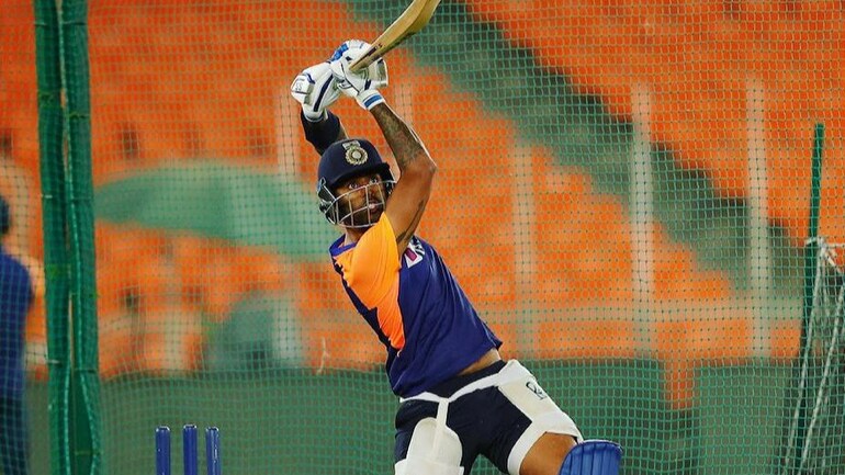 India vs England: Ishan Kishan, Suryakumar Yadav make India debut in 2nd T20I in Ahmedabad India vs England: Ishan Kishan, Suryakumar Yadav make India debut in 2nd T20I in Ahmedabad